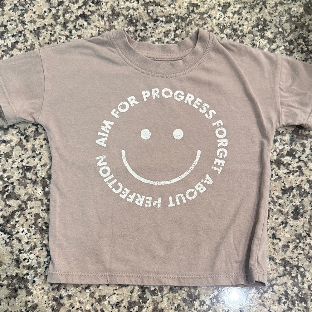 Kids Taupe Grayson Mini Graphic Tee 2T